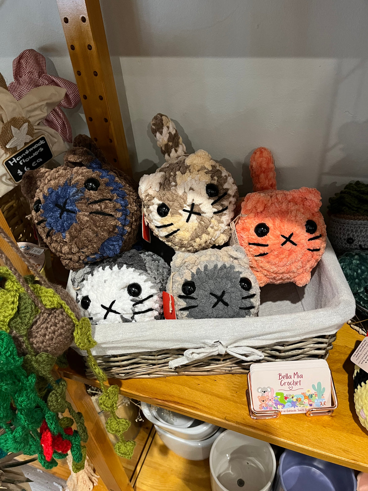 Bella Mia Crochet - Animals and Tea Towels