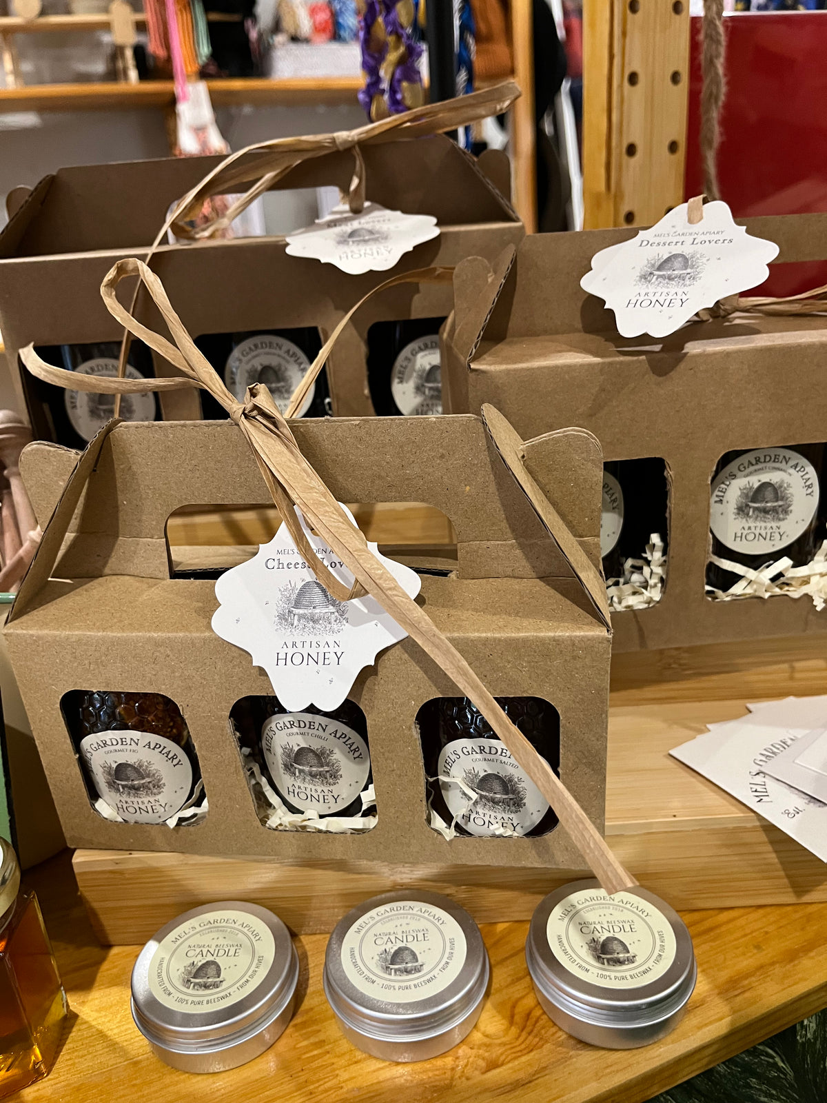 Mel's Garden Pantry - Raw and flavoured honey